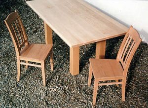 Stühle, Buche / Tisch, kanadischer Ahorn